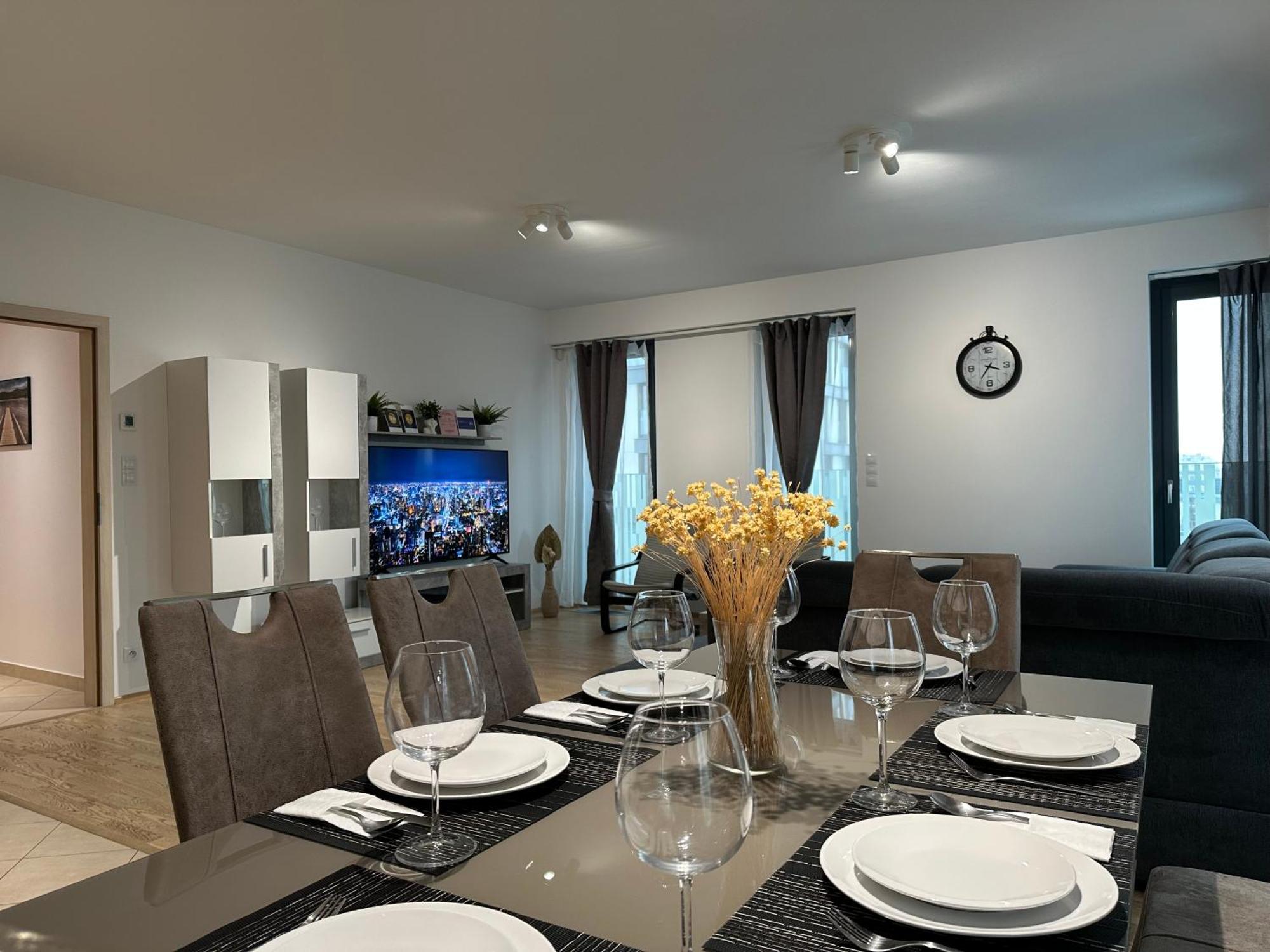 Garden Towers - Free Underground Parking Appartamento *